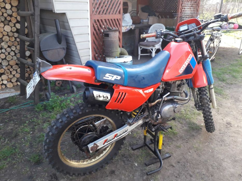 Suzuki SP 200 zarejestrowany 1986