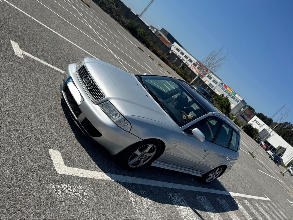 Audi A4 b5 1.9tdi 110cv com extras