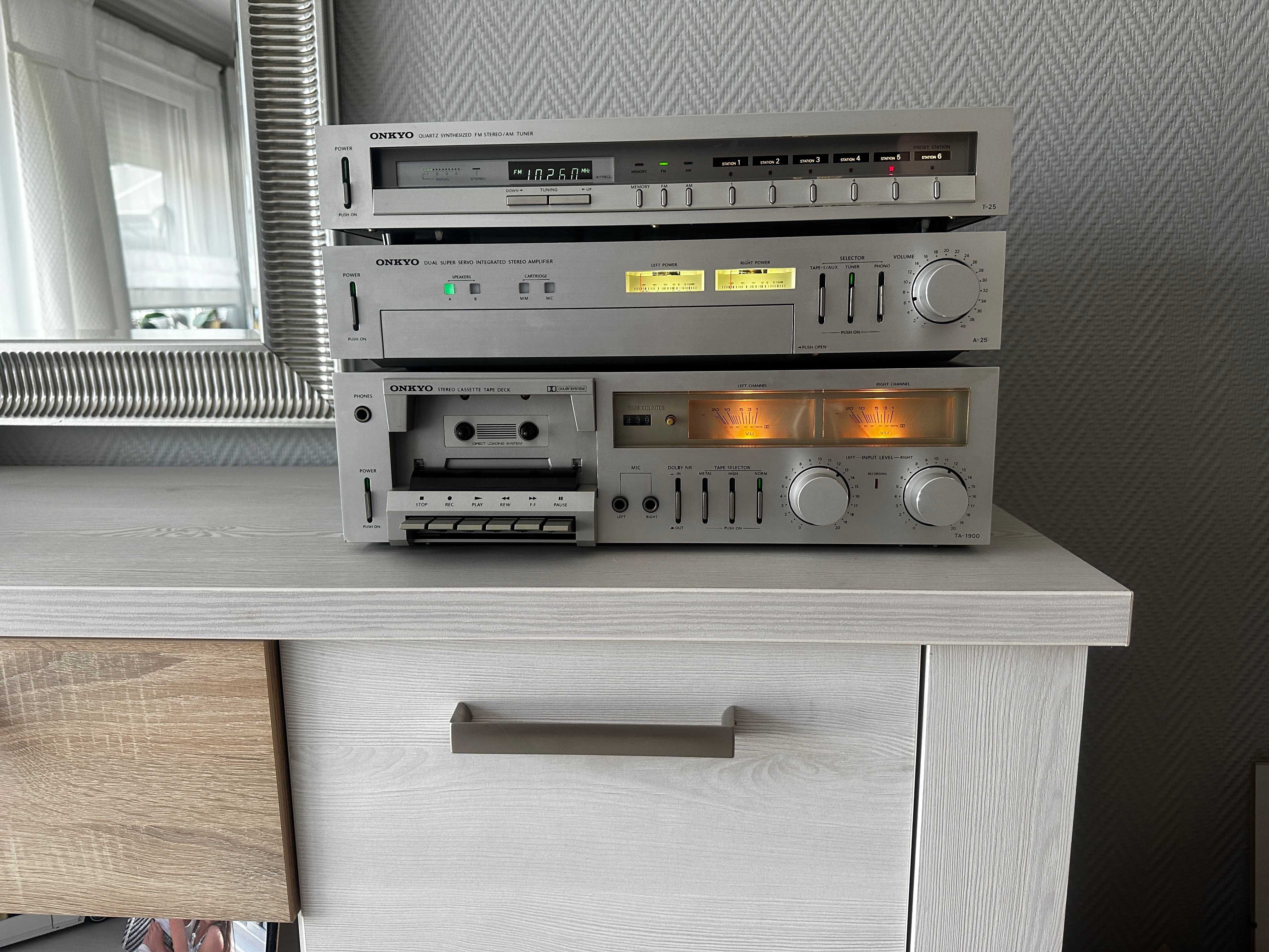 ONKYO A-25 T-25 TA-1900 Zestaw hI-fI Stereo