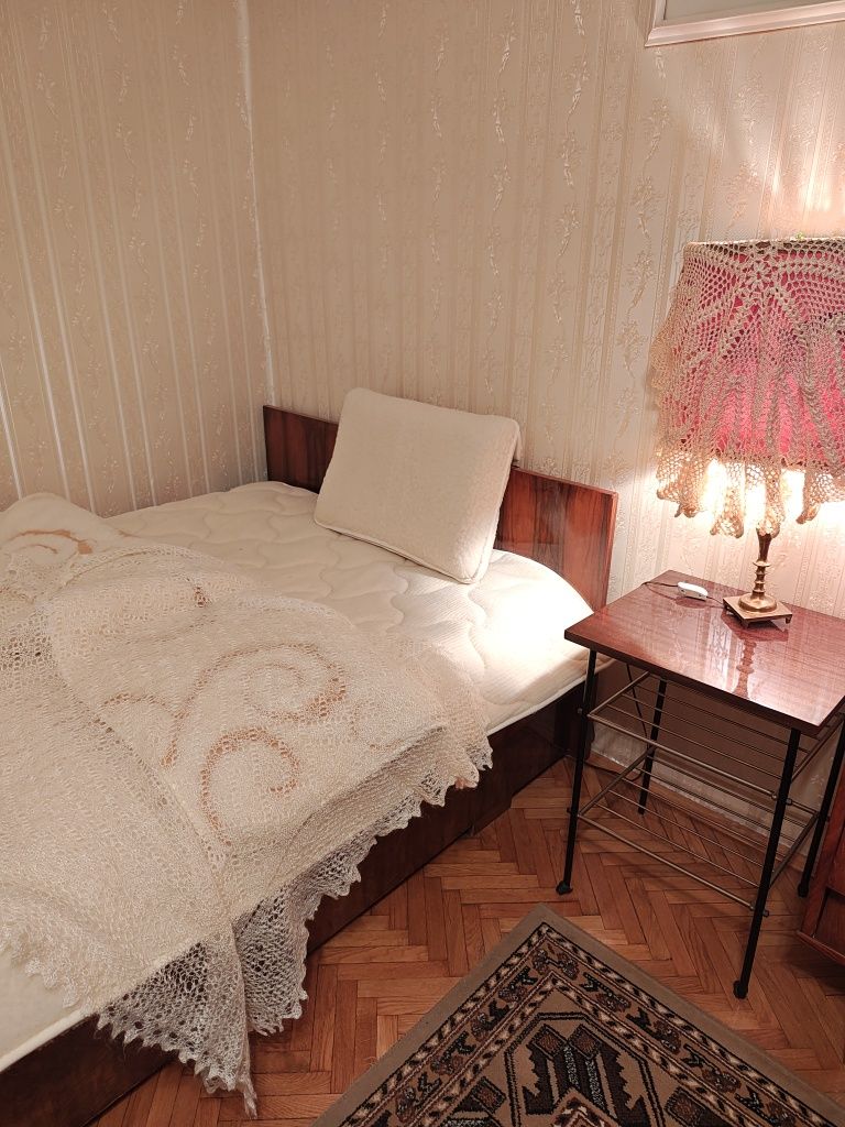 Łóżko dwuosobowe połysk