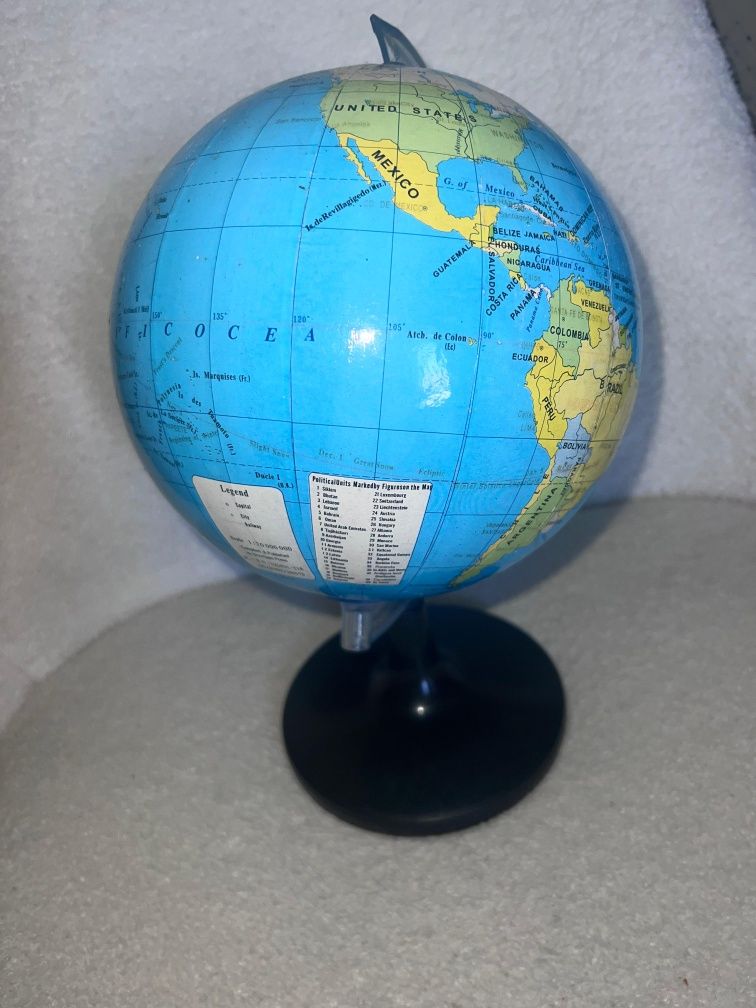 Globo terrestre Médio