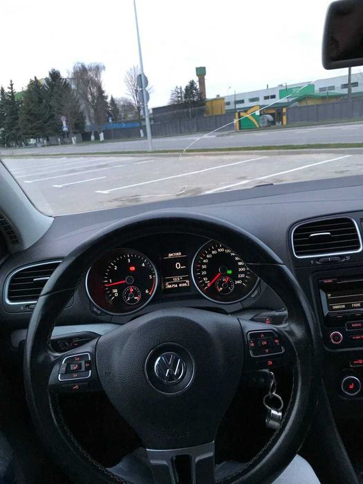 Продам WV Golf6 2012