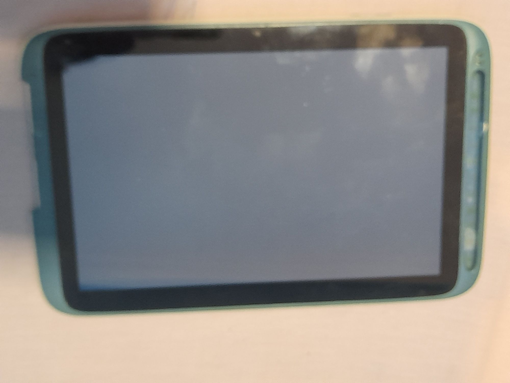 Tablet Magalhães c/  carregador incluindo