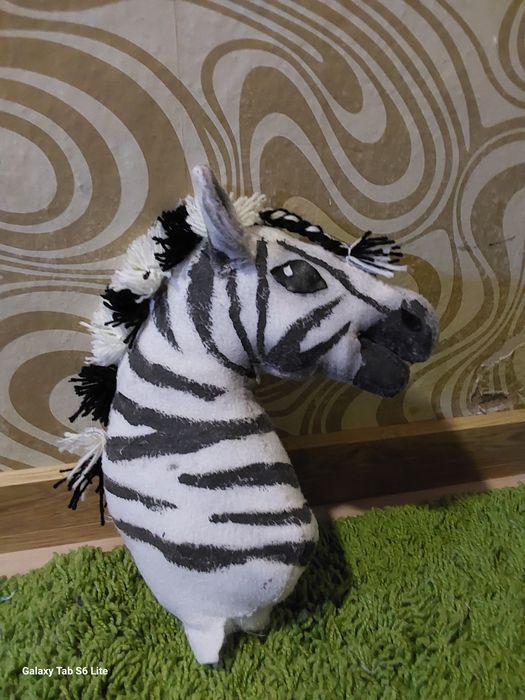 Хобби хорс, зебра