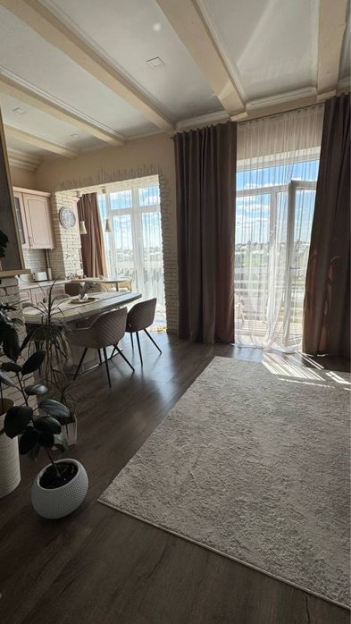 Власник, Солонка, новобудова, з меблями та технікою, 104м2