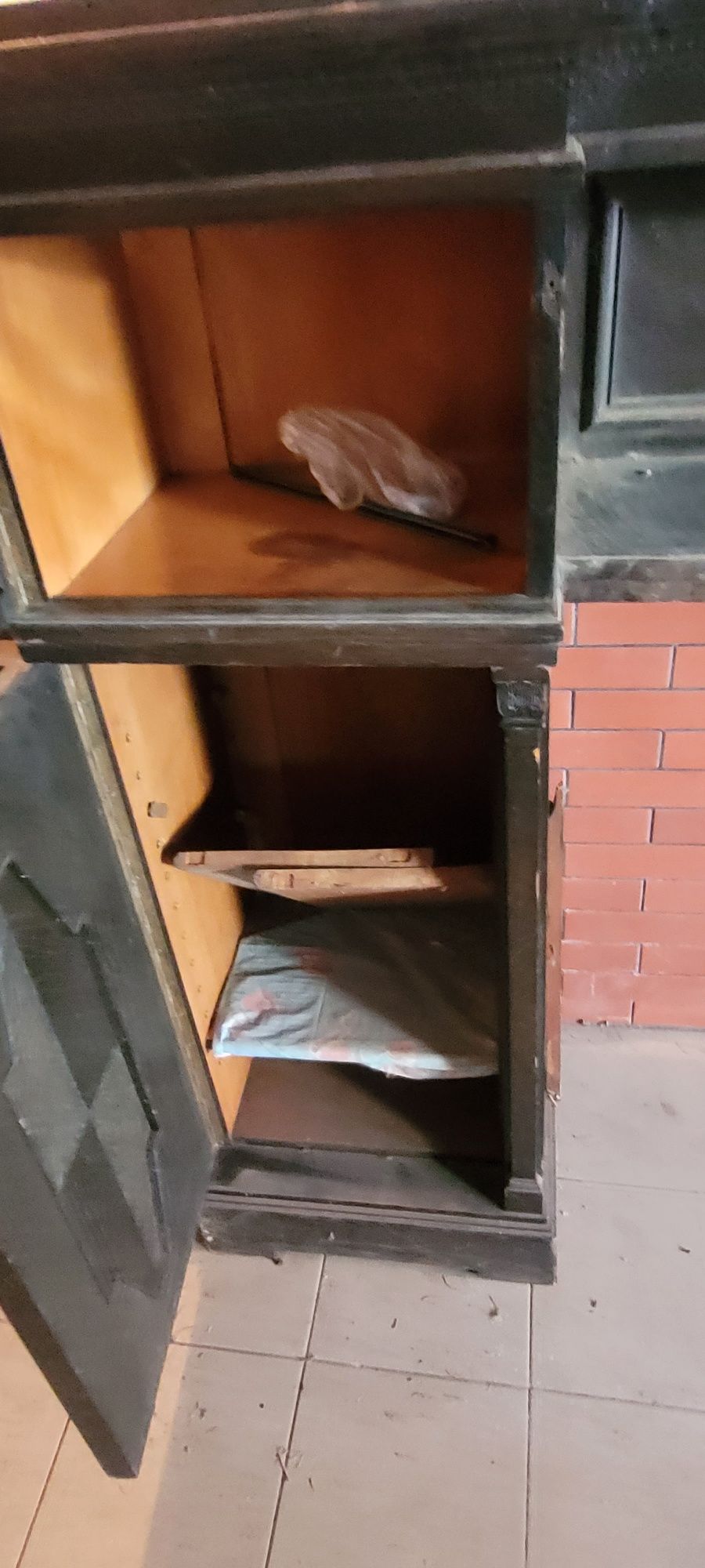 Stary mebel przedwojenny, kredens, szafa...