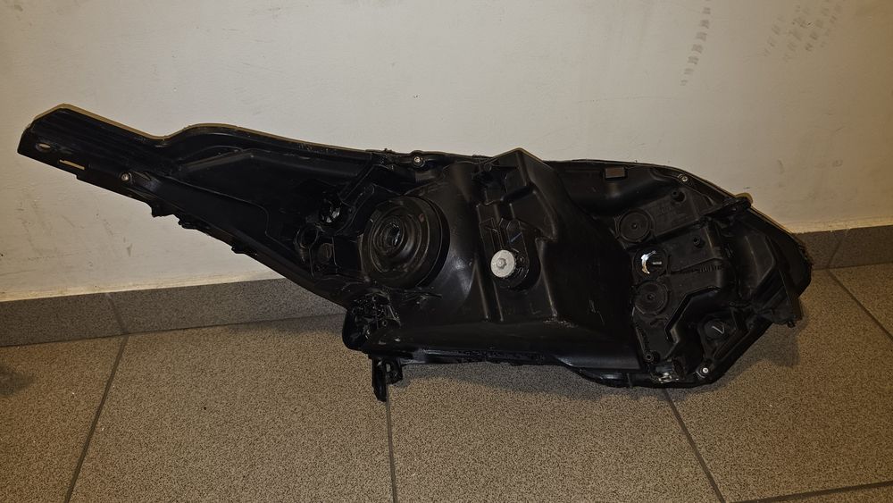 Передние Фары Honda HR-V