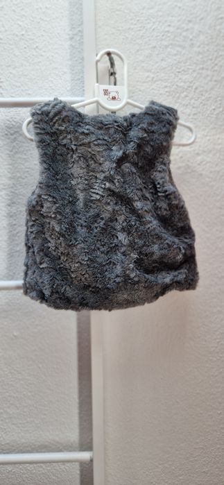 Colete de pêlo da Zara p/ bebé 24-36 meses ou 94 cm