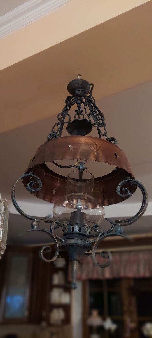 Lampa miedziana  wisząca.