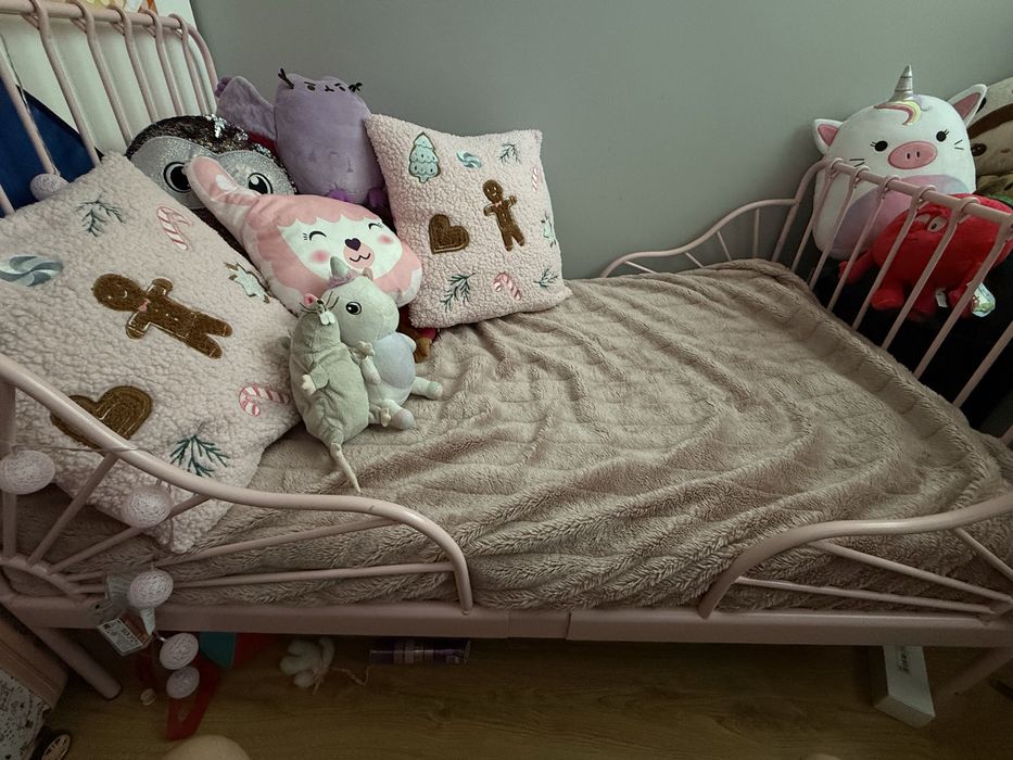 Łóżko dziecięce Ikea Minnen różowe