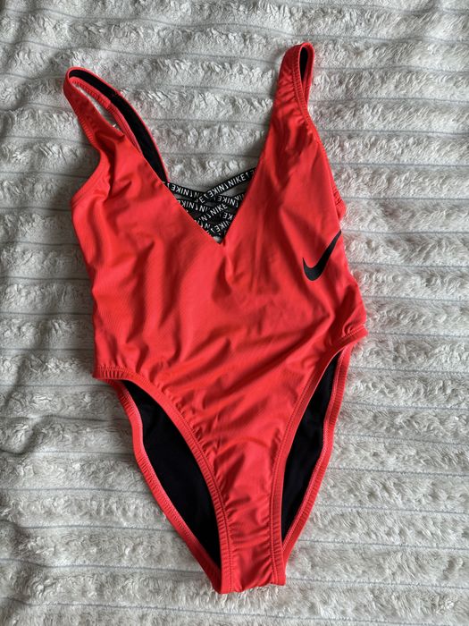 Купальник Nike спортивний