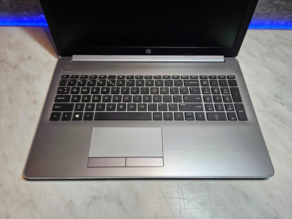 HP 255 G7 | 15.6 FHD | Ryzen 5 PRO 3500U 16GB DDR4 | 256GB SSD | W11