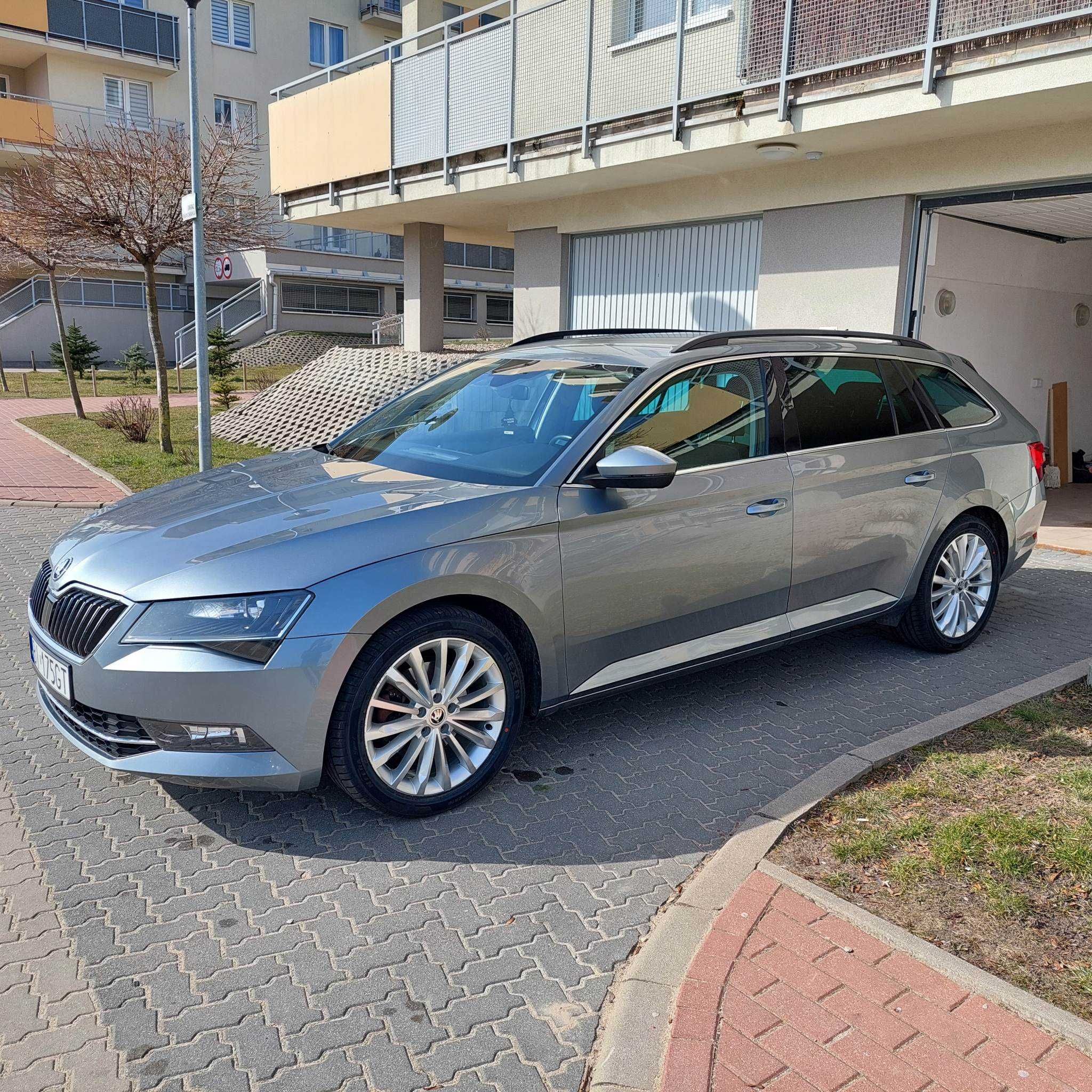 Skoda Superb III z 2016 r.