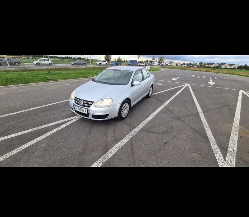 Vw Jetta 1.6 benzyna 2005 (nowy rorzad, nowe sprzeglo)