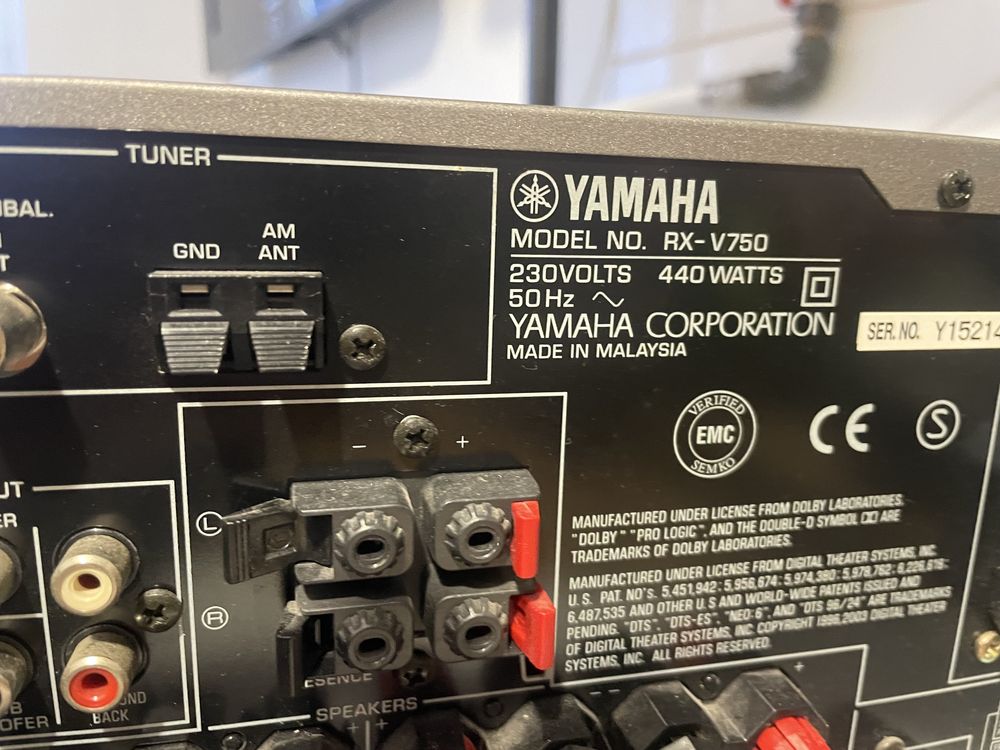 Wzmacniacz yamaha RX-V750