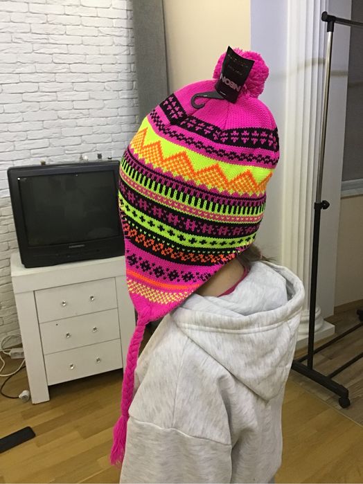 Шапка яскрава лижня салатова дитяча унісекс на завязках