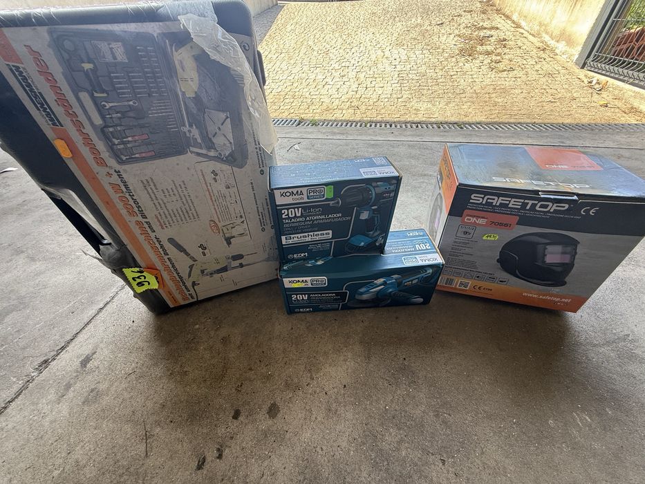 Vendo ferramentas