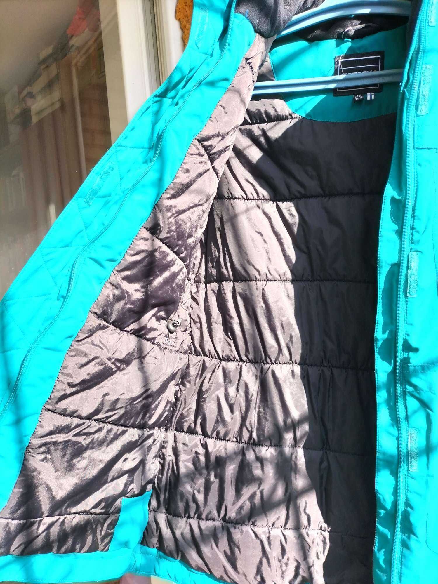 Дівчача зимова куртка Icepeak (зріст 160)