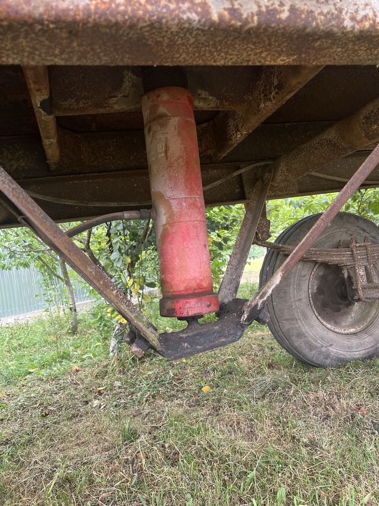 Продам Причеп 2птс4