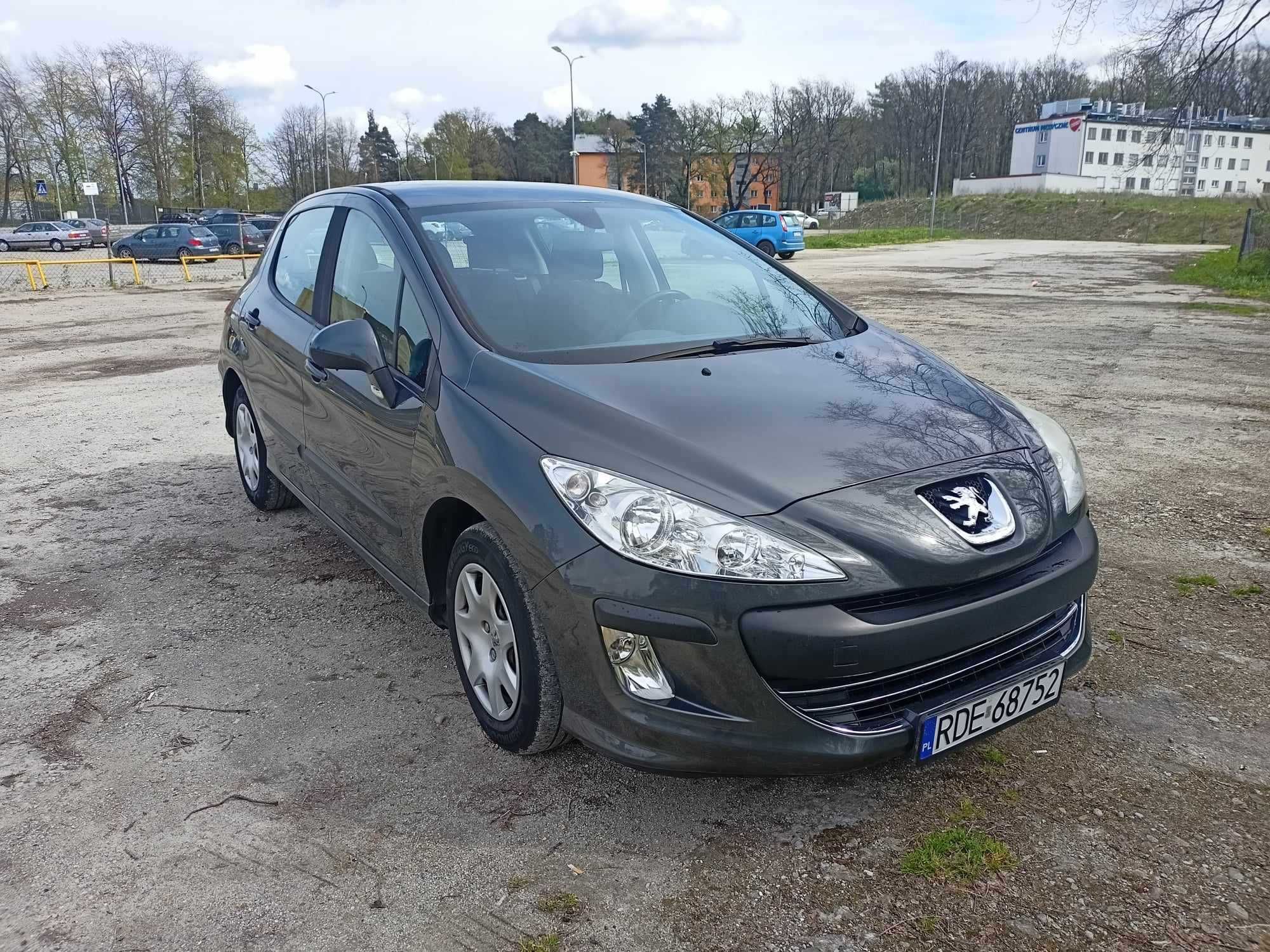 Peugeot 308  1.4 benzyna