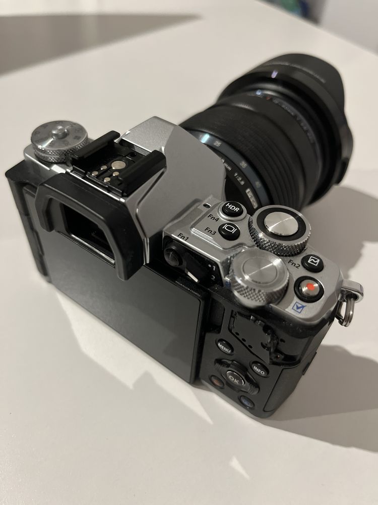 olympus omd m5 ii SAM KORPUS