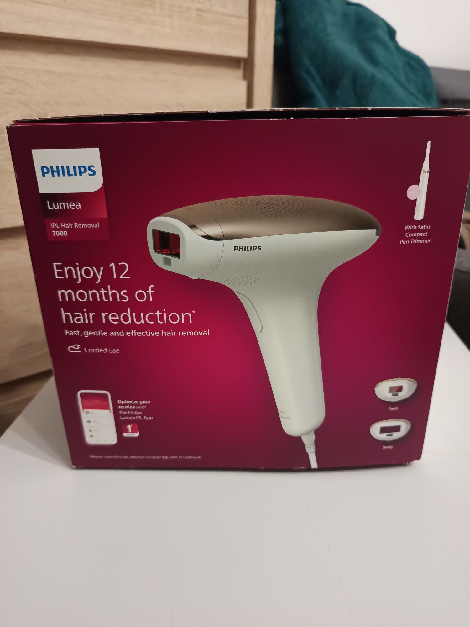 Depilator laserowy Philips 7000