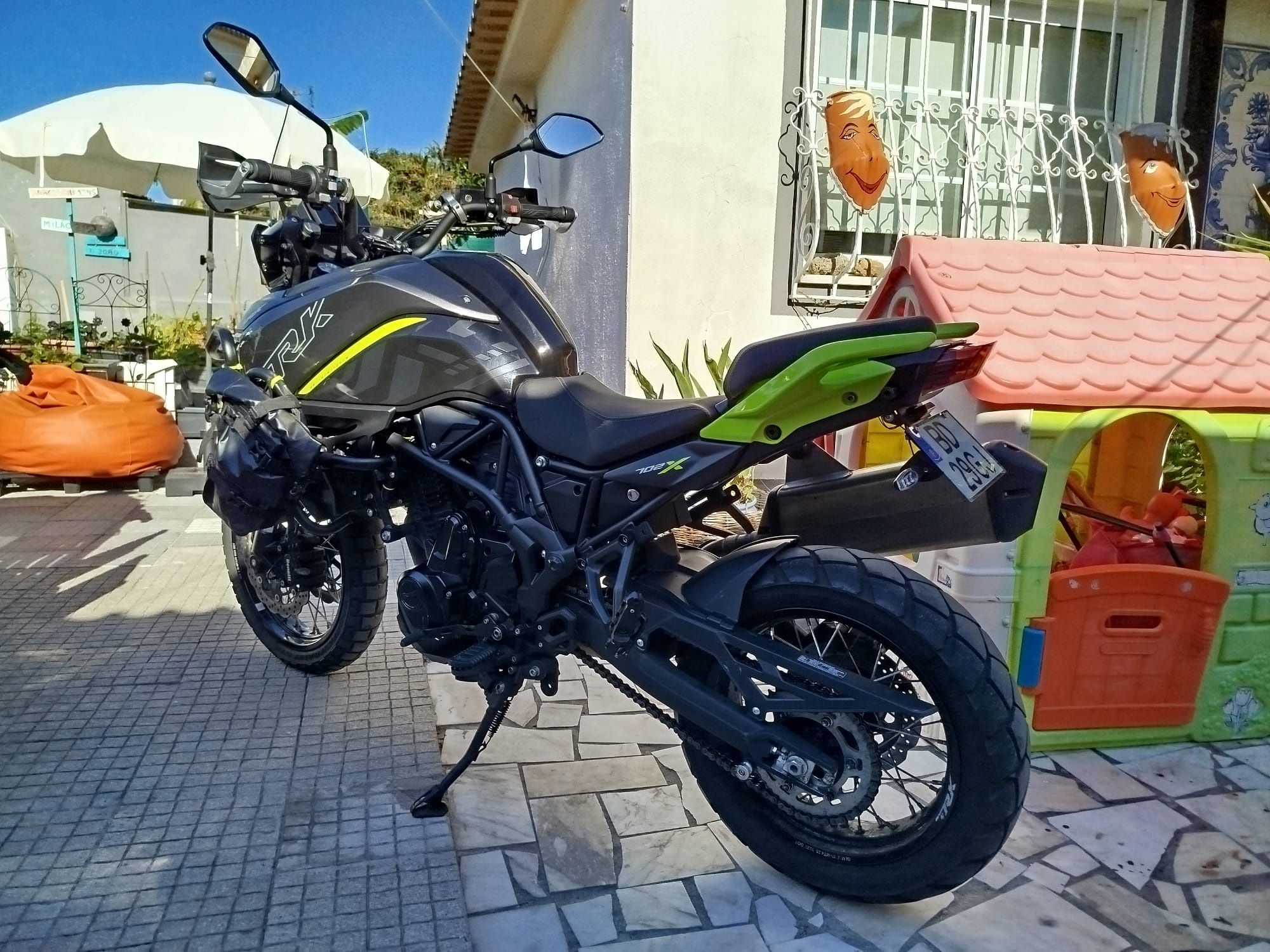 Vendo Benelli Trk702X