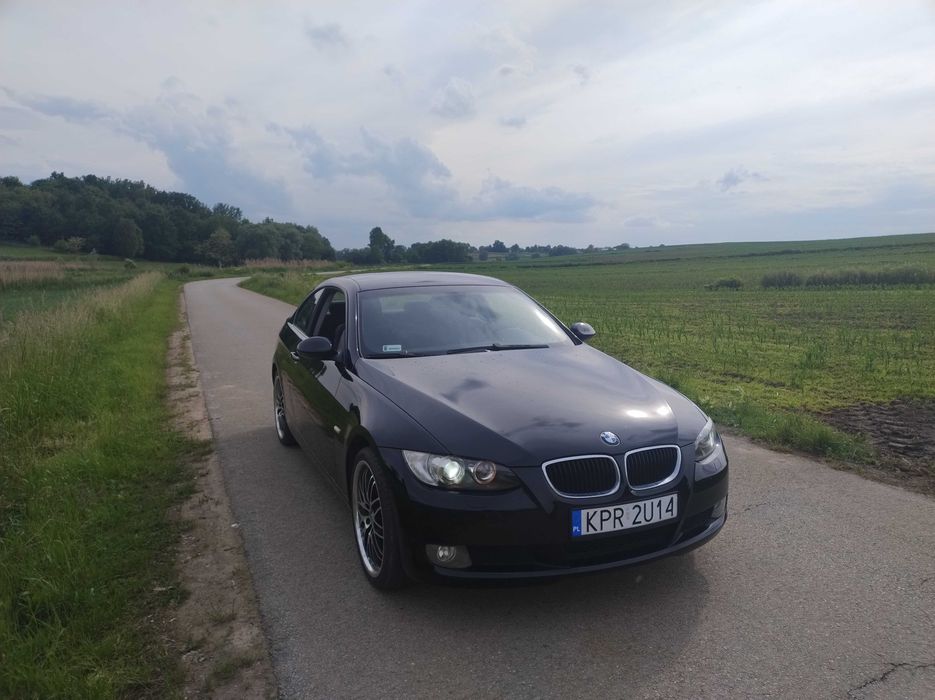 BMW 320i e92 coupe