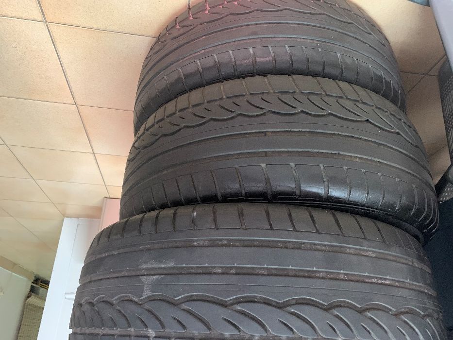 Pneu 215/55 R16 97w DUNLOP (1 Unidade) usado em carros grupo VAG