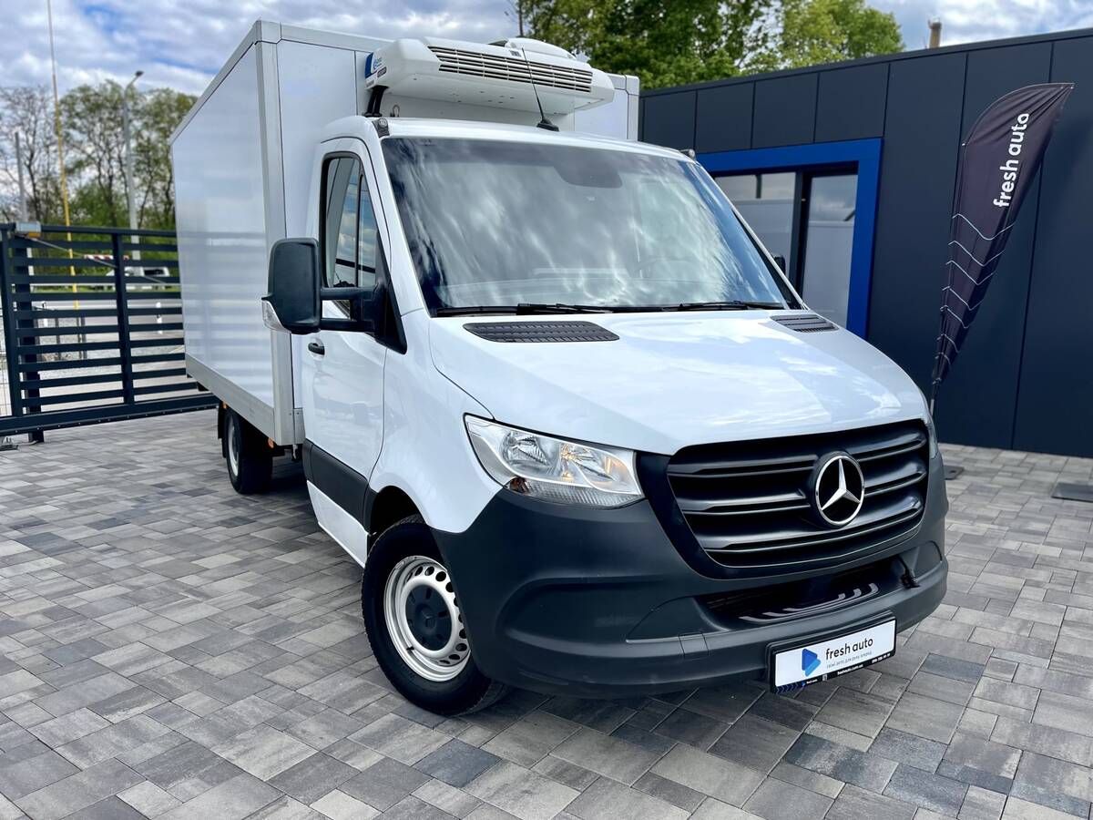 Mercedes-Benz Sprinter E200 Spectrum 2019 freshauto