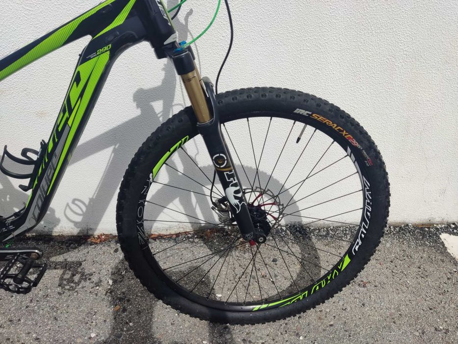 Coluer suspensao total  29 bem equipada barataa