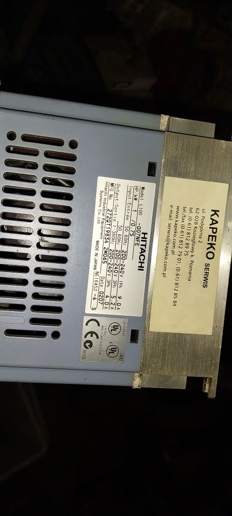 Falowniki 0.4kw polecam.