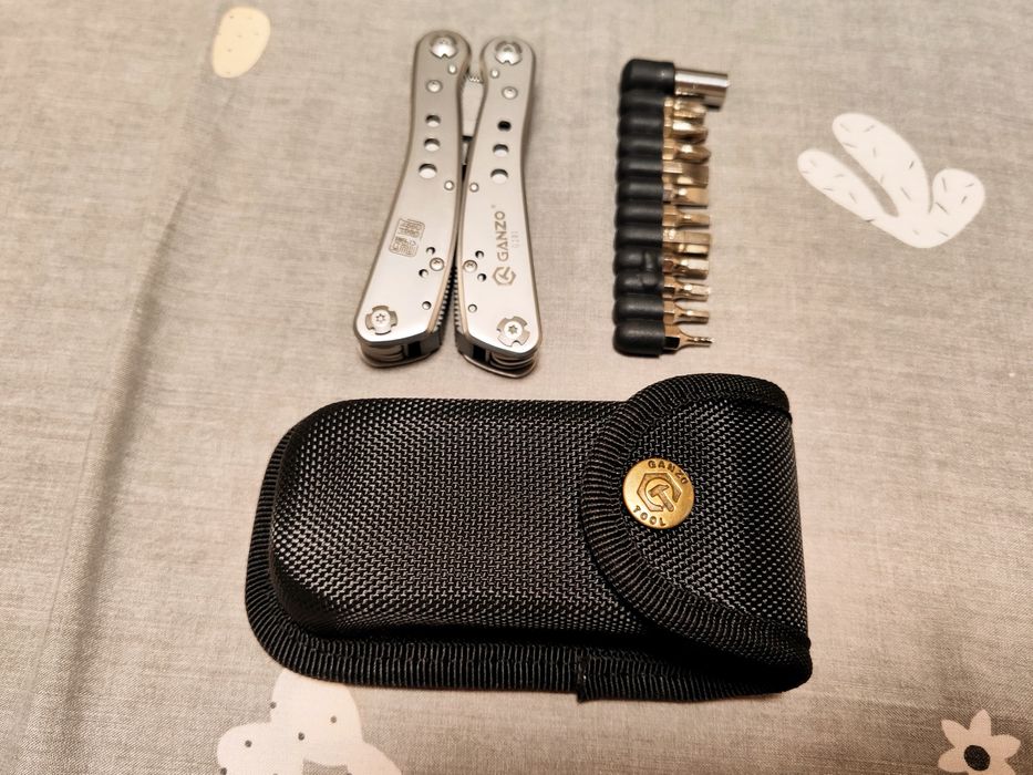 Мультитул Ganzo G201 в стані нового! Біти в комплекті, чохол