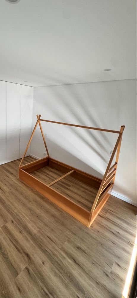 Cama montessori crianca