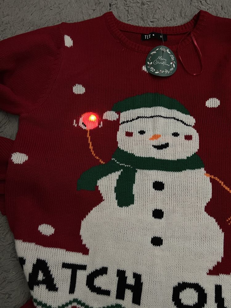 Sweter świąteczny z bałwankiem