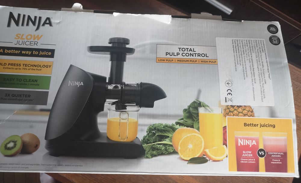 Соковитискач Ninja JC100EU