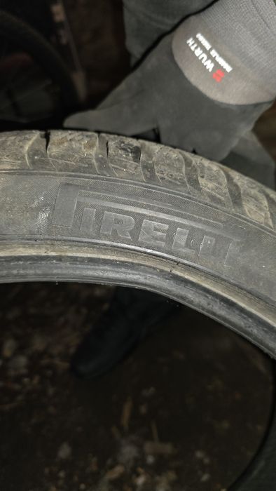 Pirelli 225/40/19
