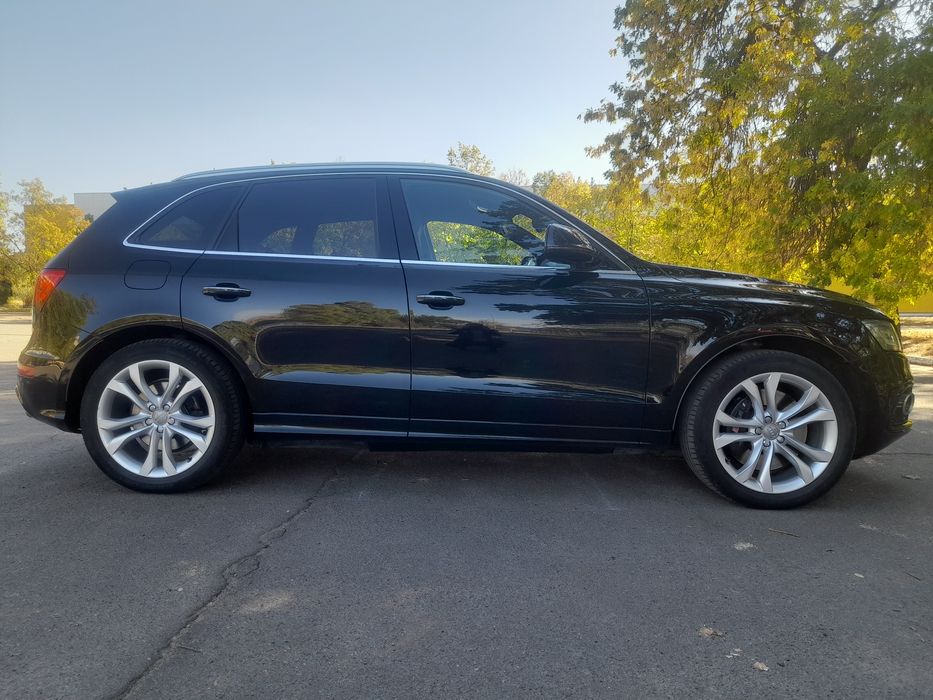 Продаю Audi SQ5 2015 г