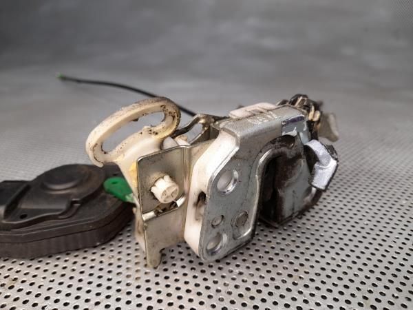 Fechadura / fecho porta frente esquerdo CITROËN C1 (PM_, PN_)