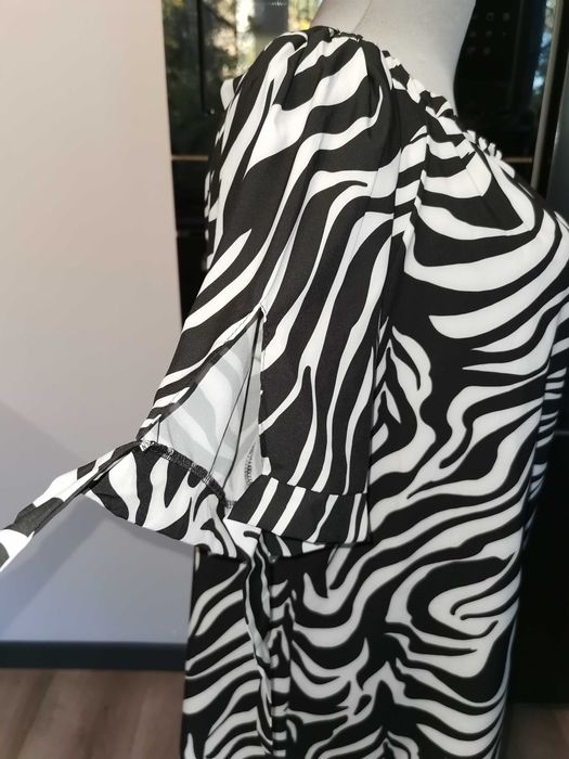 Bluzka hiszpanka roz. 52/56