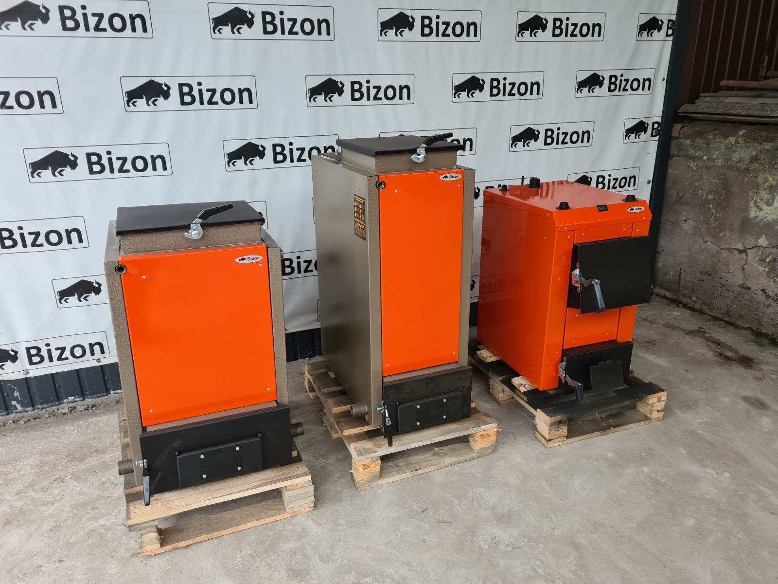 Твердотопливный котел Bizon М-100П (10 кВт) с плитой 12/14/16/18 кВт!