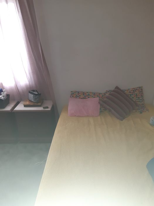 Arrendo quarto 450€ para solteiro - massama