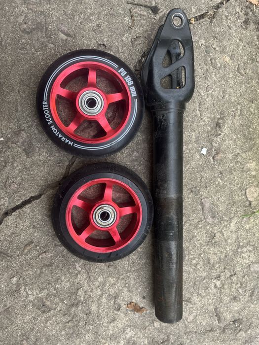 Продам запчастини від самоката