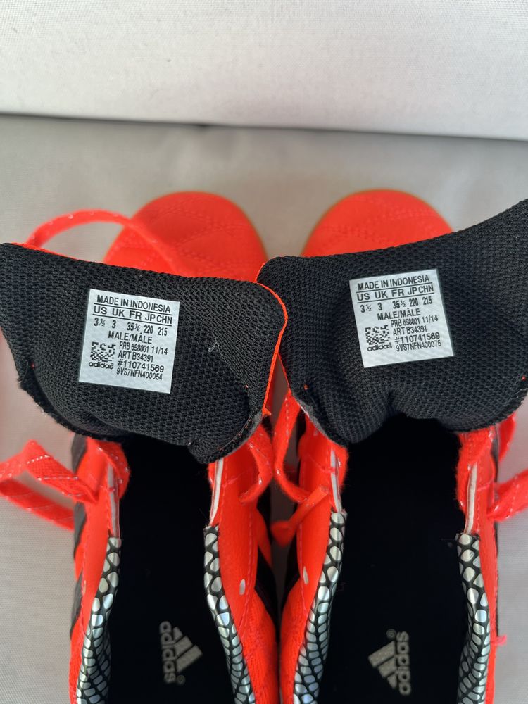 Chuteiras Adidas Futsal criança Tam 35 1/2