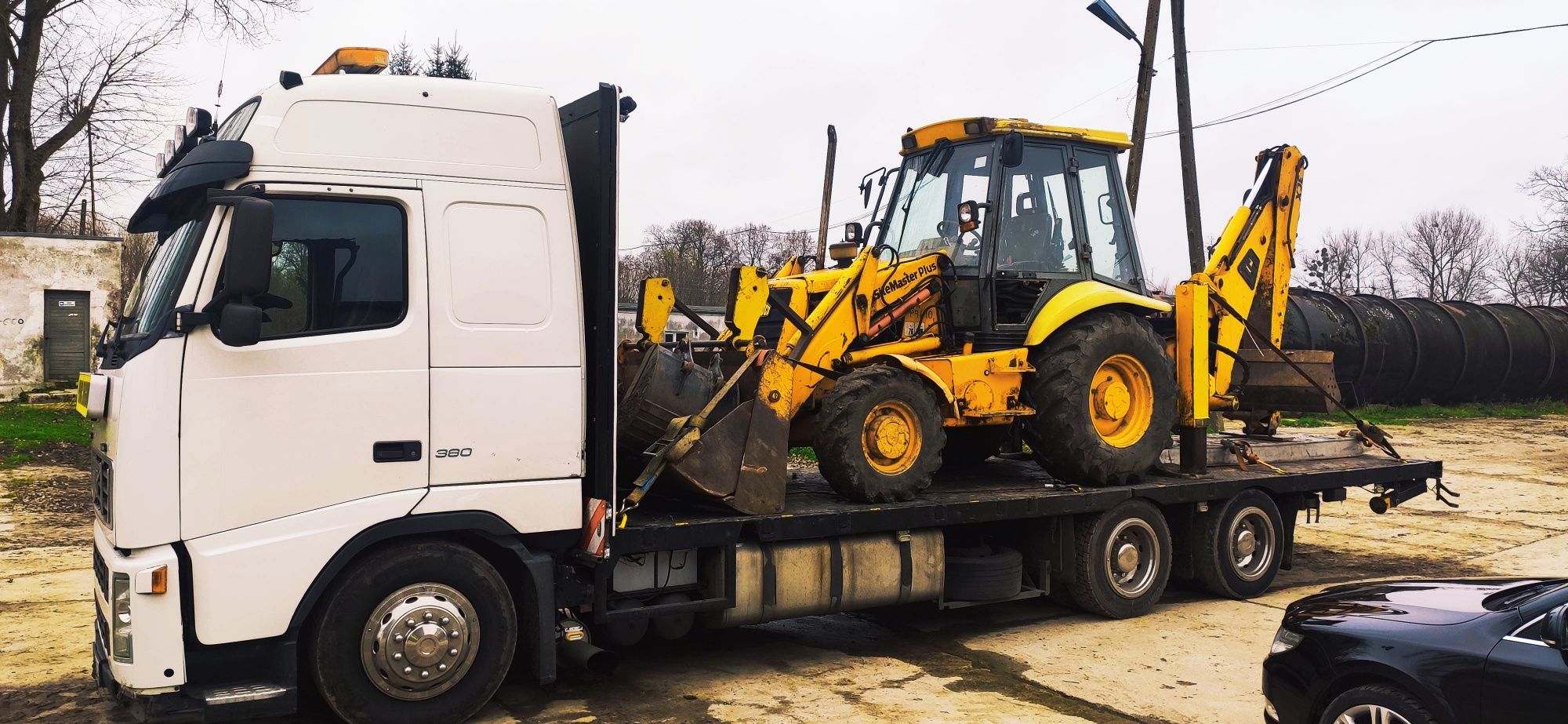 Auto laweta holowanie Pomoc drogowa Transport Maszyn rolniczych TIR