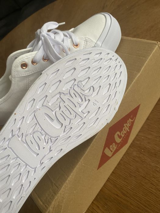 Trampki białe rozm. 41 grubsza podeszwa