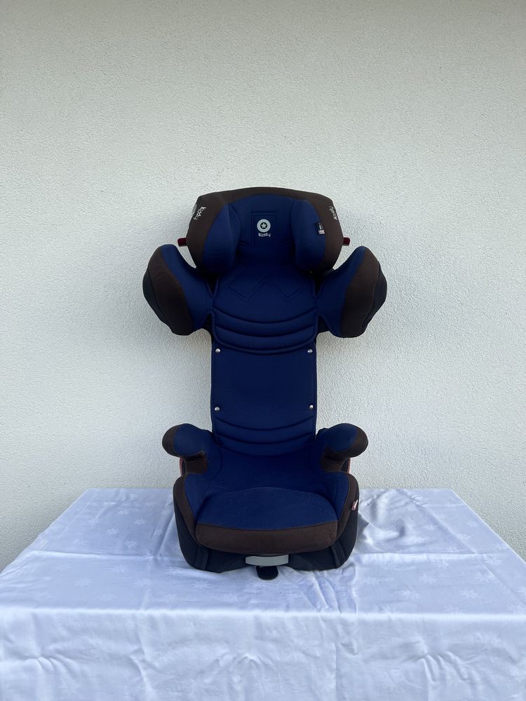 Fotelik samochodowy kiddy giardian fix 15-36 kg niebieski