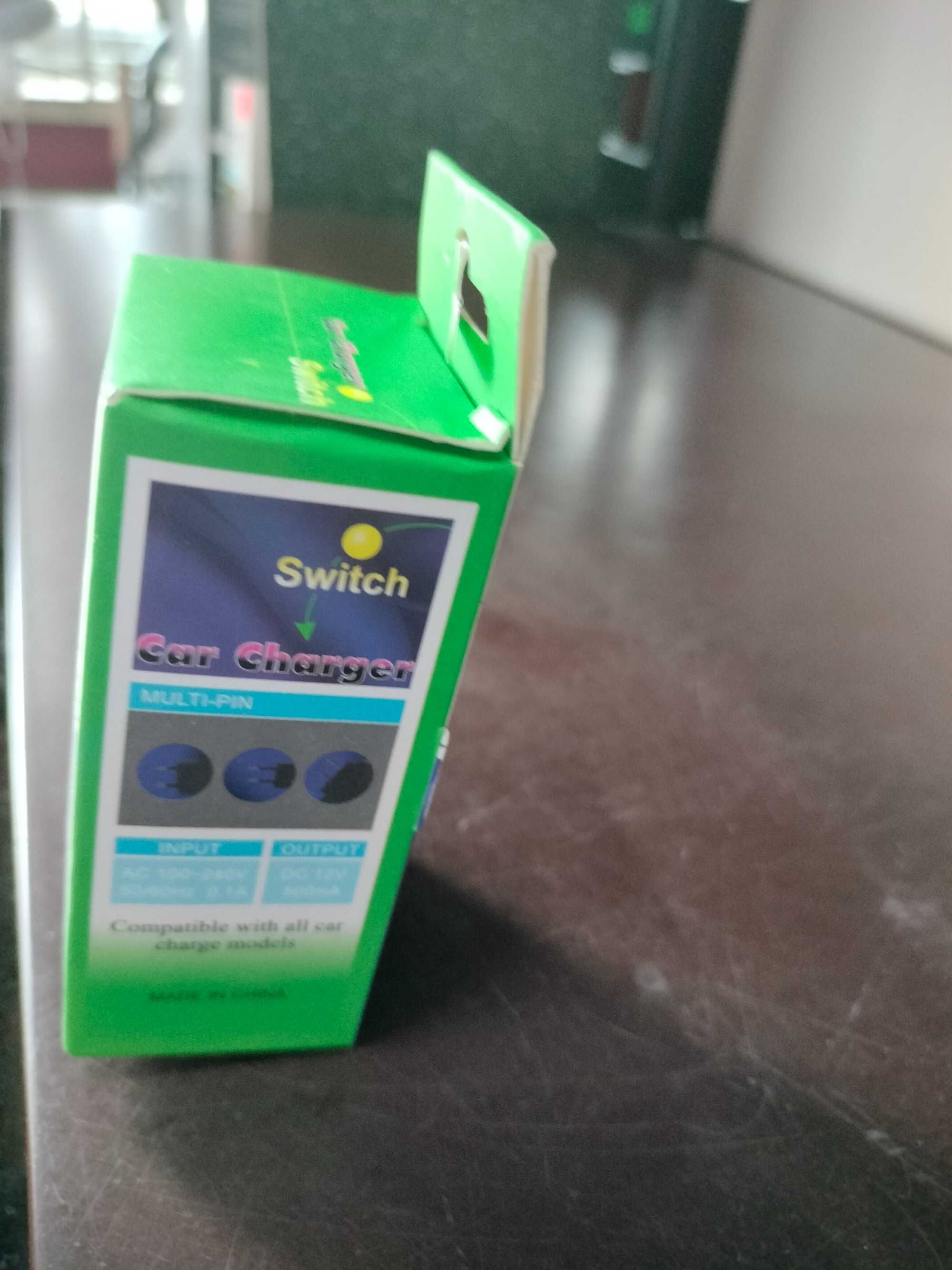 adapter przejściówka 220V 230V / 12V ZAPALNICZKI nowe zapakowane jakoś