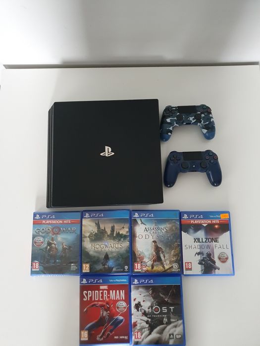 Ps4 pro, 2 pady, 6gier