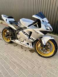 Honda CBR600RR 2004